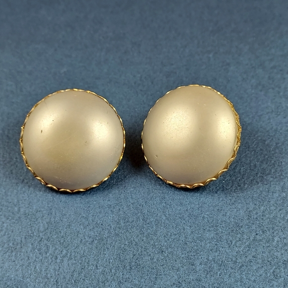 Vintage Jewelry - Vintage | Signed Coro Pale Green Clip-On Earrings